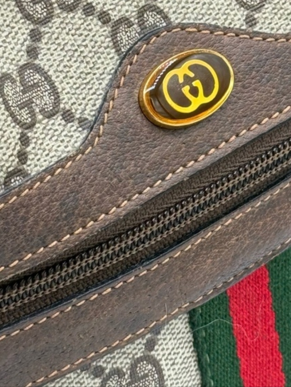 Gucci Vintage Ophidia Supreme GG Monogram Shoulder Bag - Picture 2 of 15
